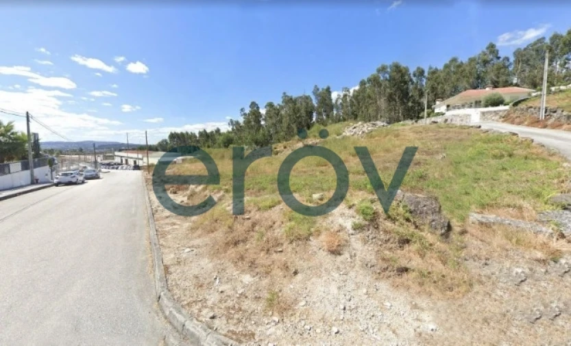 Terreno para Venda em Meixomil Foto 2