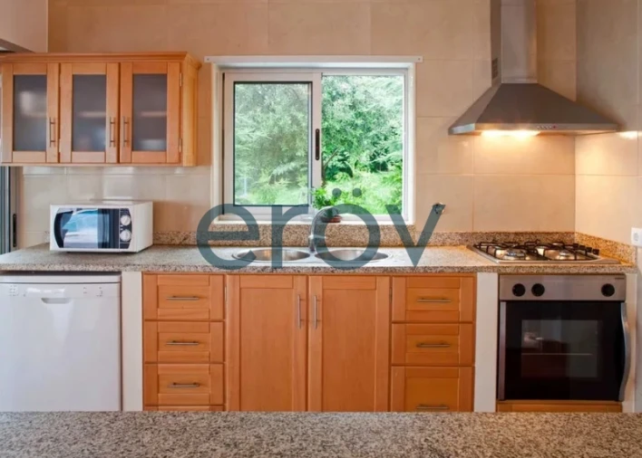 Moradia T3 para Venda em Gondoriz Foto 8