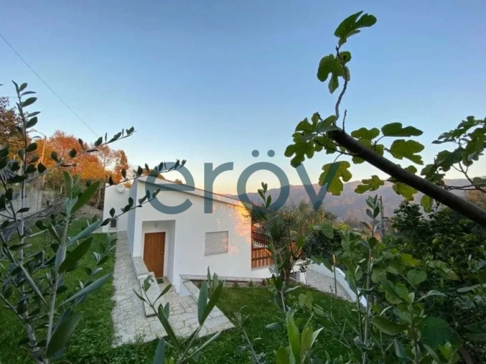 Moradia T3 para Venda em Gondoriz Foto 4