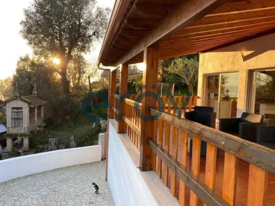 Moradia T3 para Venda em Gondoriz Foto 5