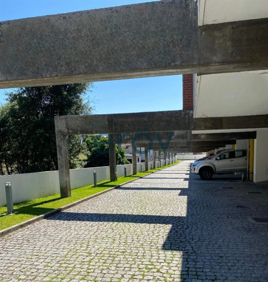 Moradia T5 para Venda em São Pedro Fins Foto 14