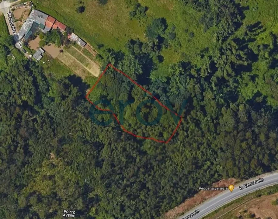 Terreno para Venda em Pedroso e Seixezelo Foto 1