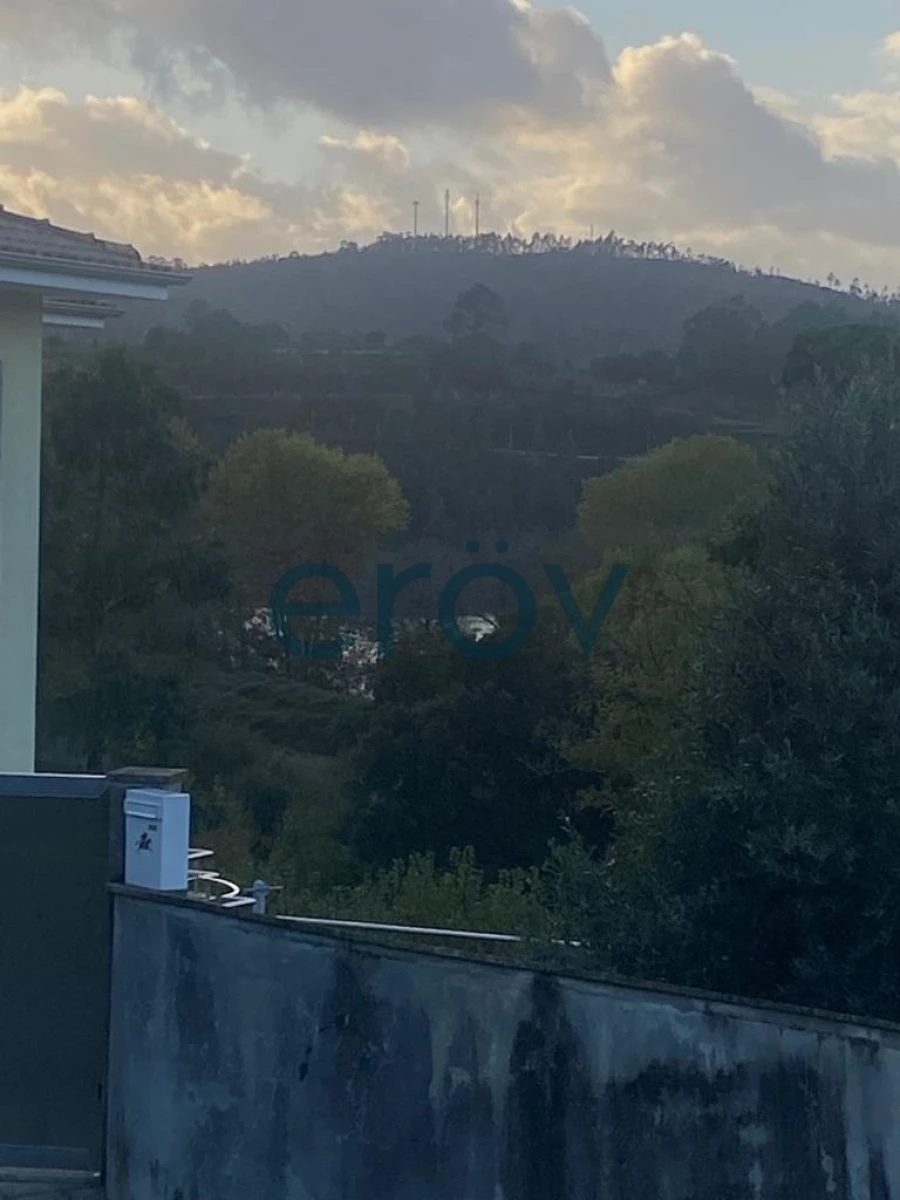 Terreno para Venda em Melres e Medas Foto 13