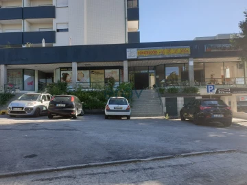 Loja para Venda em Real, Dume e Semelhe