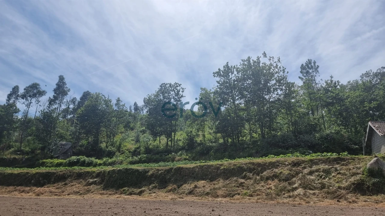 Terreno para Venda em Joane Foto 10