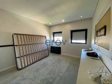 Apartamento T4 para Venda em Santa Marinha e São Pedro da Afurada