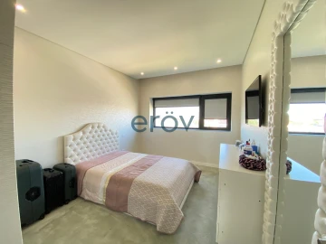 Apartamento T4 para Venda em Santa Marinha e São Pedro da Afurada