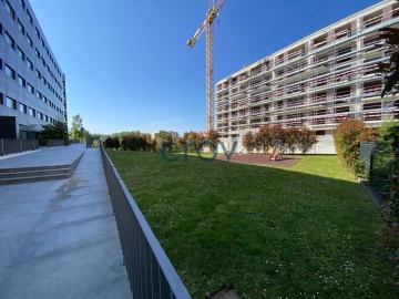 Apartamento T4 para Venda em Santa Marinha e São Pedro da Afurada