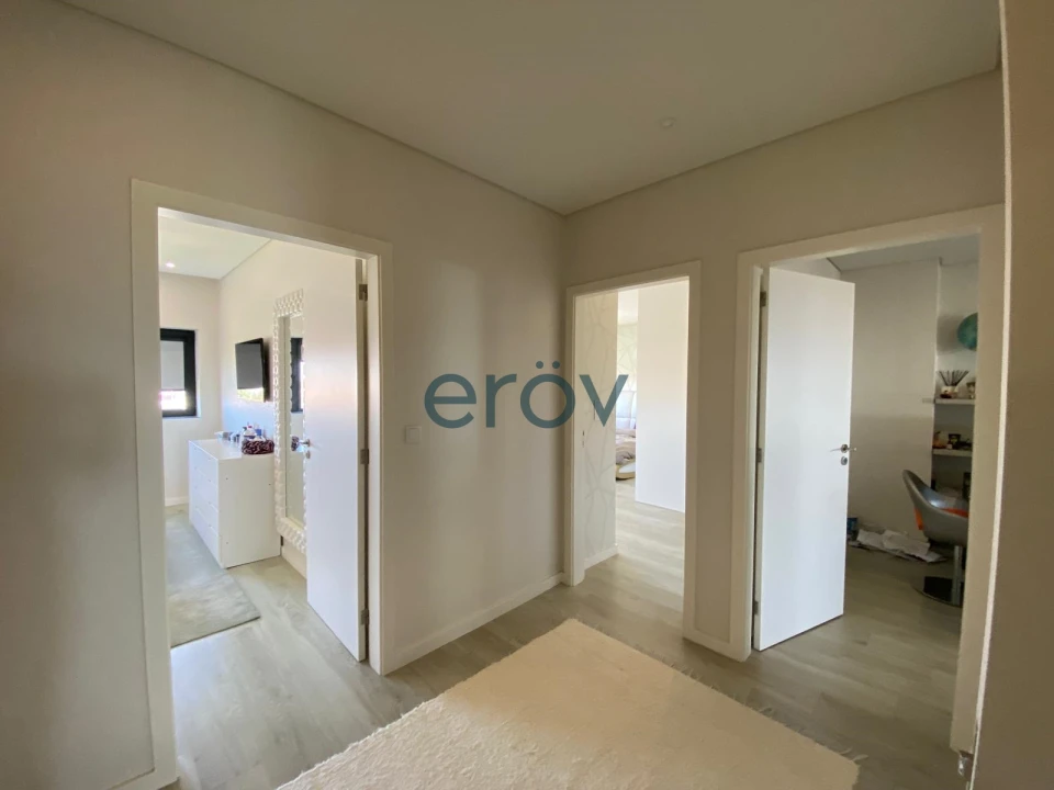 Apartamento T4 para Venda em Santa Marinha e São Pedro da Afurada Foto 42