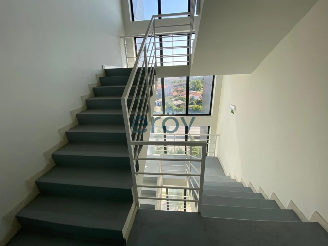 Apartamento T4 para Venda em Santa Marinha e São Pedro da Afurada Foto 24