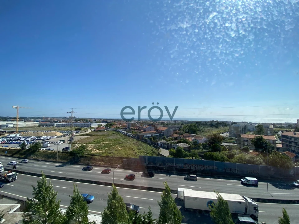 Apartamento T4 para Venda em Santa Marinha e São Pedro da Afurada Foto 15