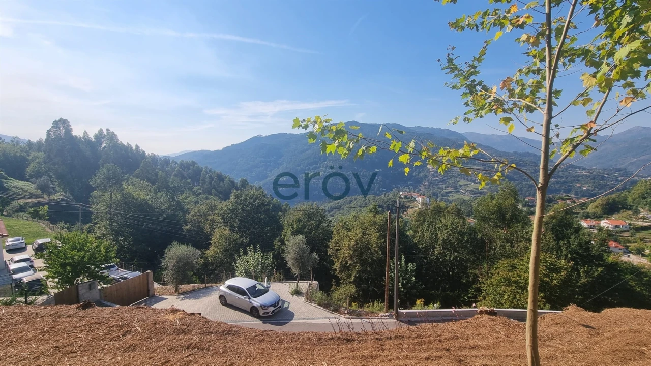 Terreno para Venda em Caniçada e Soengas Foto 15