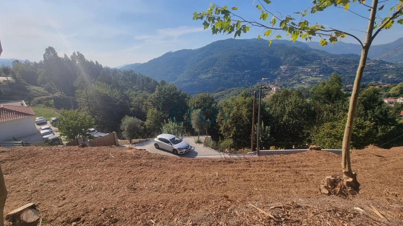 Terreno para Venda em Caniçada e Soengas Foto 14