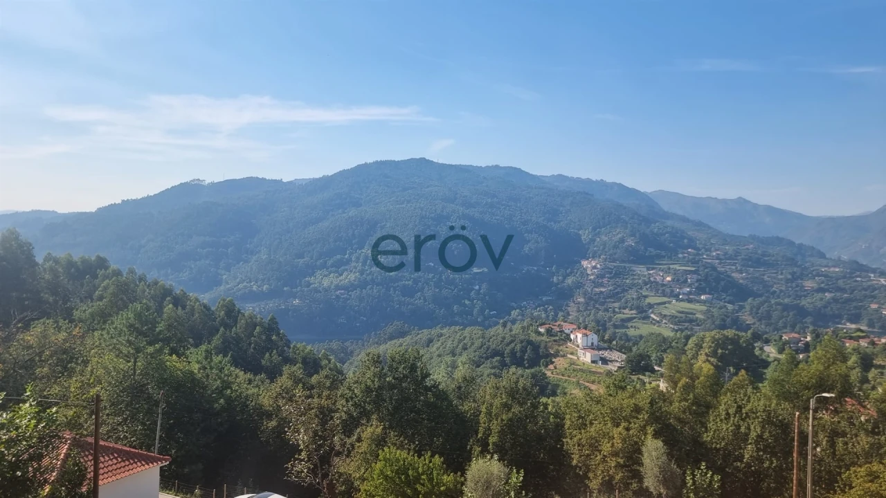 Terreno para Venda em Caniçada e Soengas Foto 8