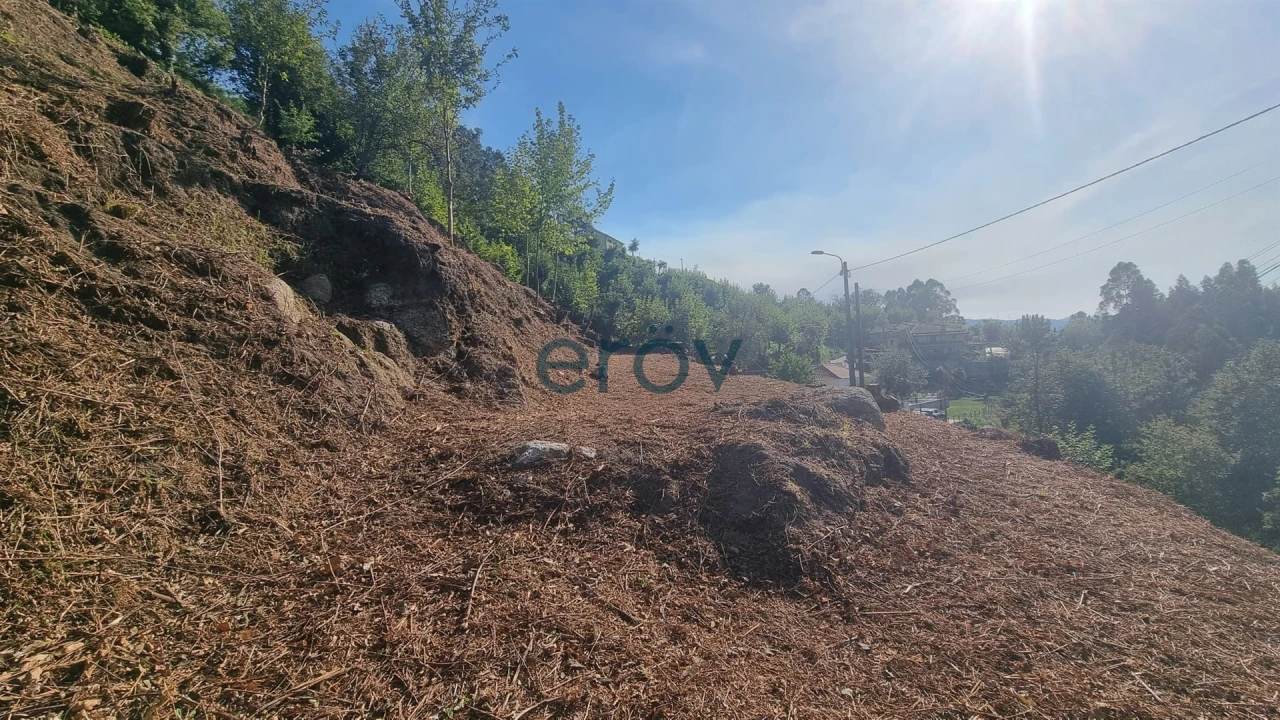 Terreno para Venda em Caniçada e Soengas Foto 20