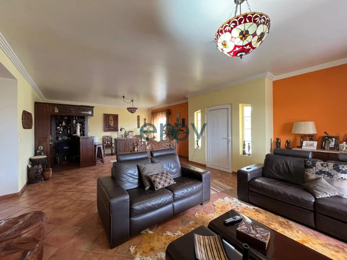 Moradia T5 para Venda em Várzea, Aliviada e Folhada Foto 8