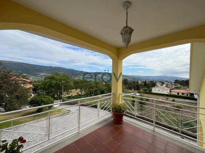 Moradia T5 para Venda em Várzea, Aliviada e Folhada Foto 37