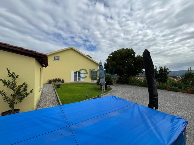 Moradia T5 para Venda em Várzea, Aliviada e Folhada Foto 49