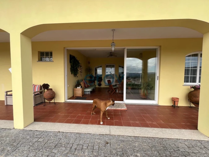 Moradia T5 para Venda em Várzea, Aliviada e Folhada Foto 4