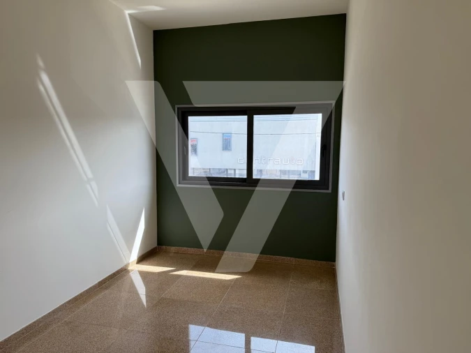 Armazém para Venda em Grijó e Sermonde Foto 33