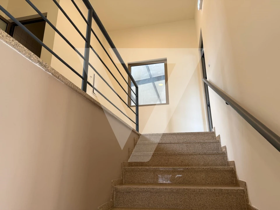 Armazém para Venda em Grijó e Sermonde Foto 28