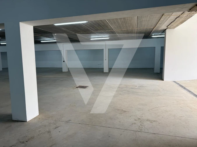 Armazém para Arrendamento em Grijó e Sermonde Foto 19