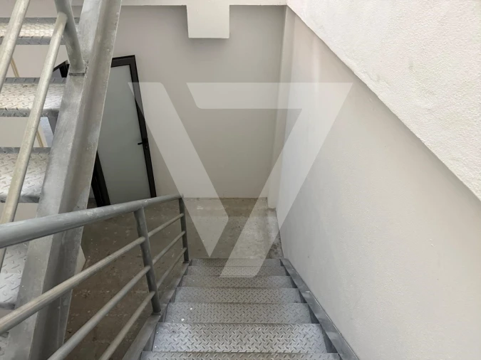 Armazém para Arrendamento em Grijó e Sermonde Foto 17