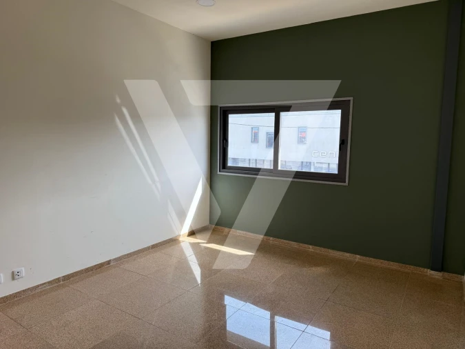 Armazém para Arrendamento em Grijó e Sermonde Foto 31