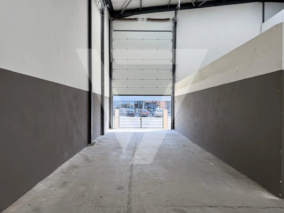 Armazém para Arrendamento em Grijó e Sermonde Foto 10