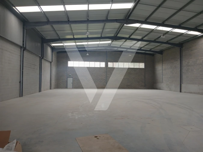 Armazém para Arrendamento em Rio Tinto Foto 15