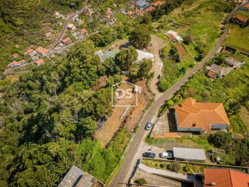 Terreno para Venda em Santa Cruz