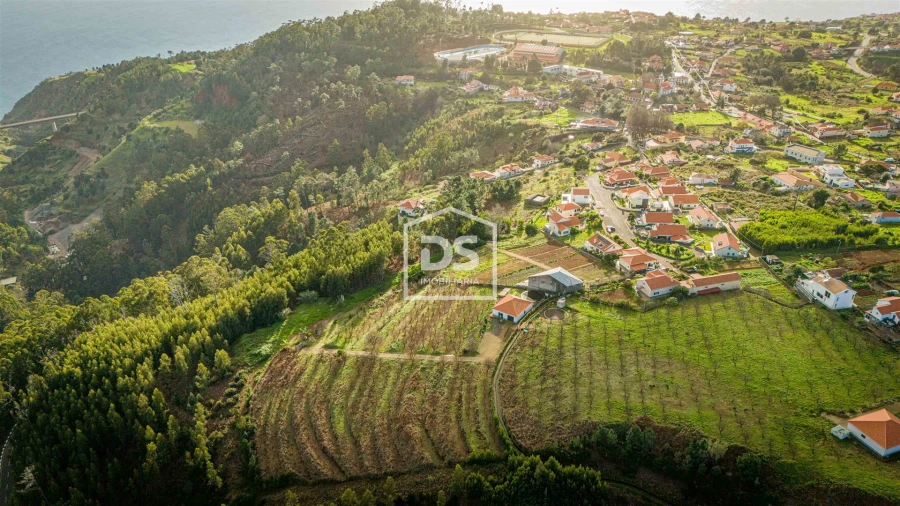 Terreno para Venda em Calheta Foto 18