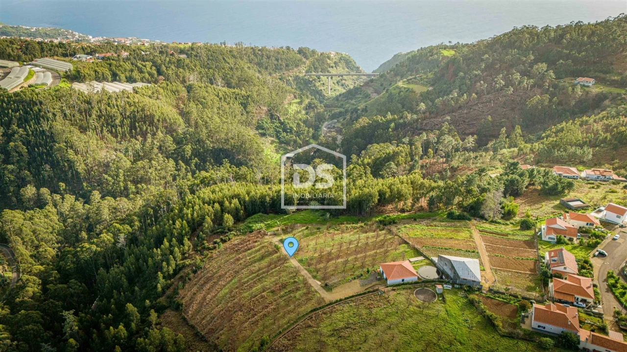Terreno para Venda em Calheta Foto 29