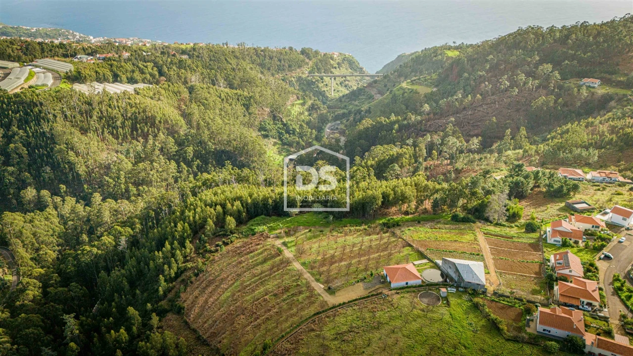 Terreno para Venda em Calheta Foto 16