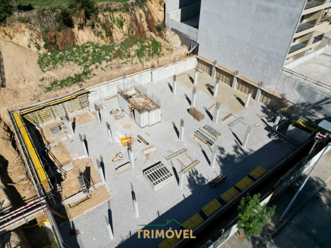 Apartamento T2 para Venda em São João da Madeira Foto 24