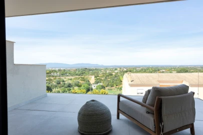 Moradia T4 para Venda em Estômbar e Parchal