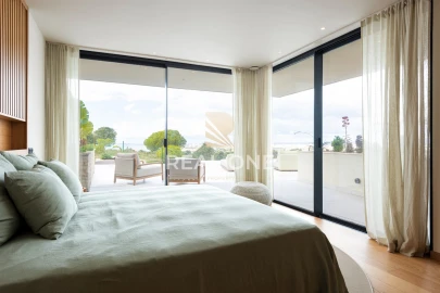 Moradia T4 para Venda em Estômbar e Parchal