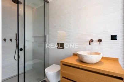 Moradia T4 para Venda em Estômbar e Parchal