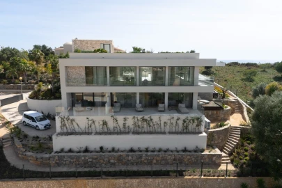 Moradia T4 para Venda em Estômbar e Parchal