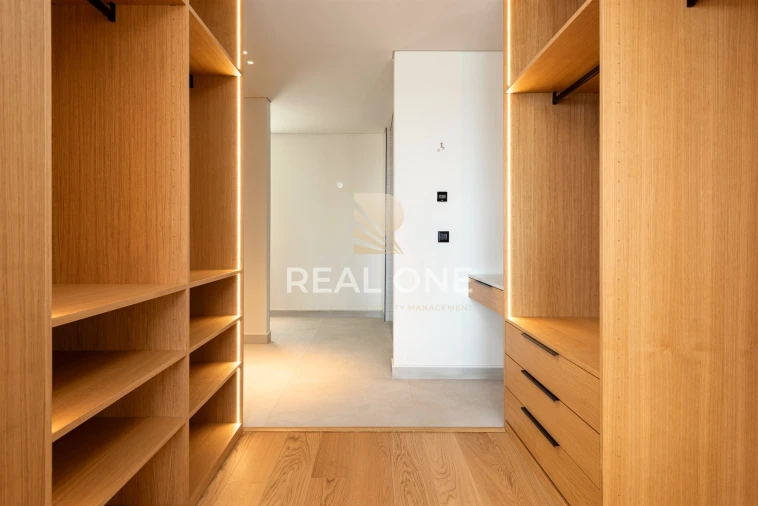 Moradia T4 para Venda em Estômbar e Parchal Foto 37