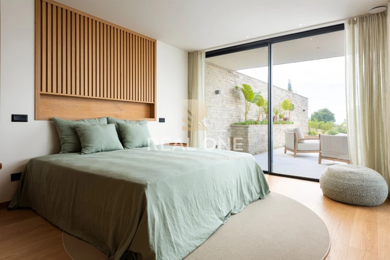 Moradia T4 para Venda em Estômbar e Parchal Foto 34