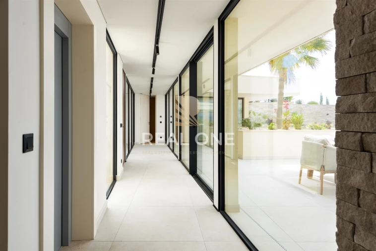 Moradia T4 para Venda em Estômbar e Parchal Foto 41