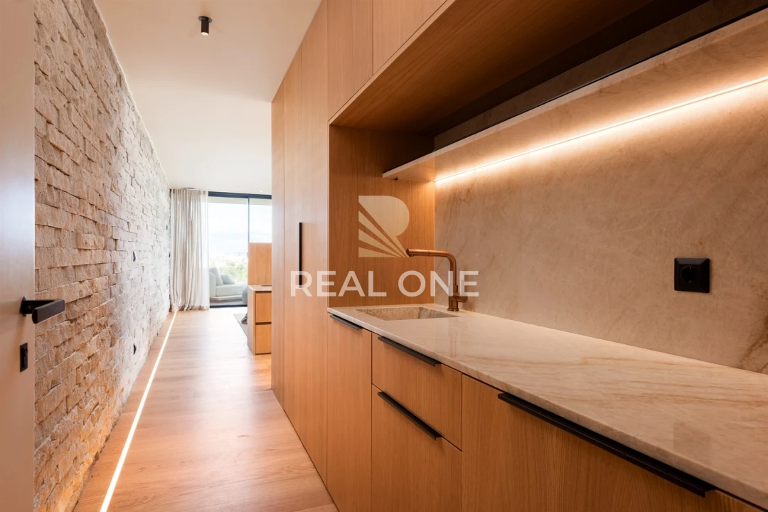 Moradia T4 para Venda em Estômbar e Parchal Foto 27