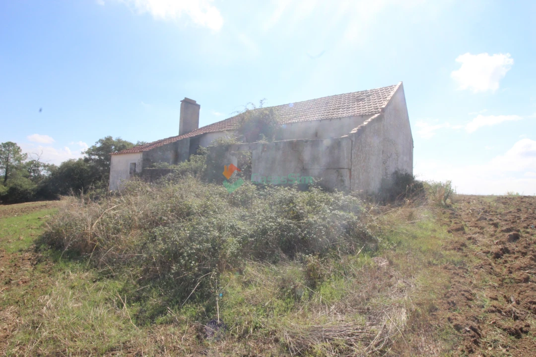 Quinta T0 para Venda em Casével e Vaqueiros Foto 7