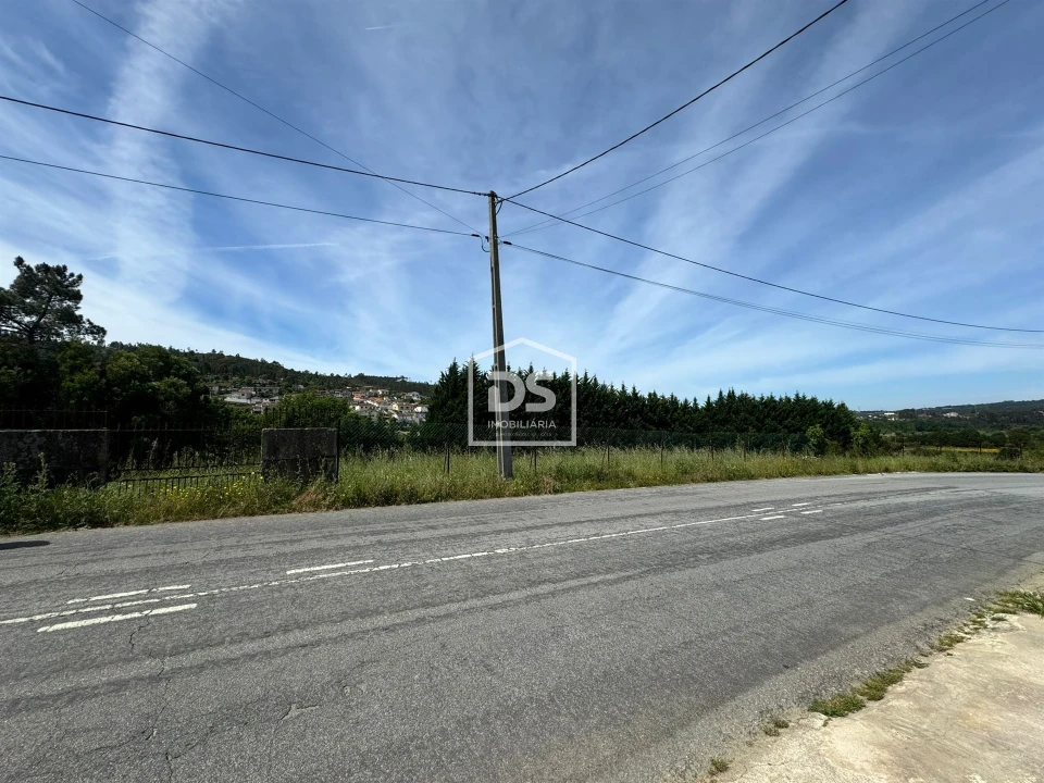 Terreno para Venda em Sobreira Foto 10