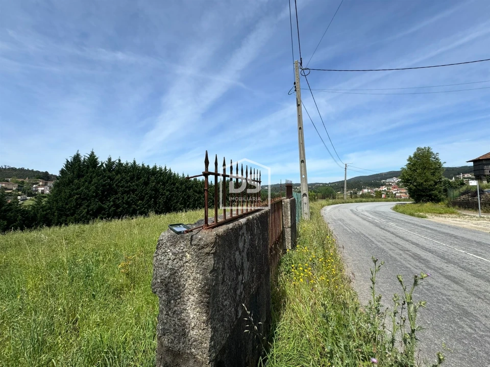 Terreno para Venda em Sobreira Foto 1
