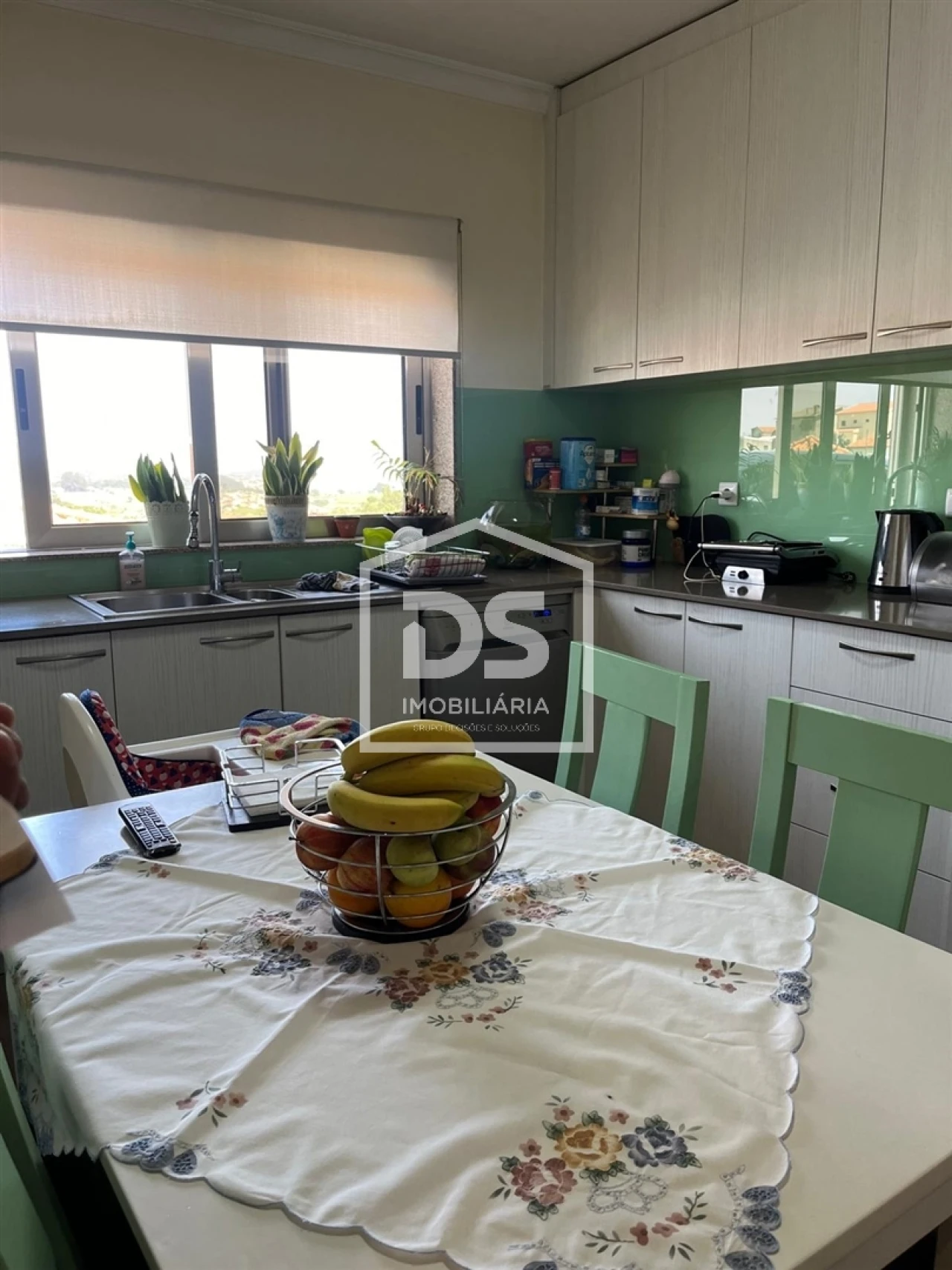 Moradia T3 para Venda em Duas Igrejas Foto 5