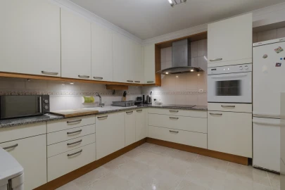 Moradia T3 para Venda em Leiria, Pousos, Barreira e Cortes