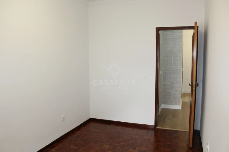 Apartamento T3 para Arrendamento em Alcochete Foto 12