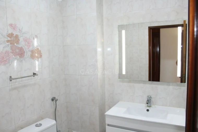 Apartamento T3 para Arrendamento em Alcochete Foto 17